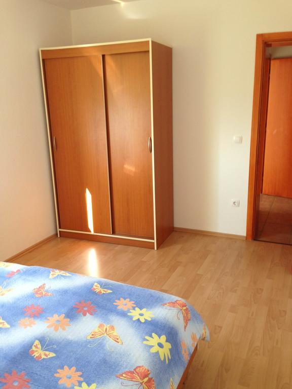 Apartments Mirakul ロパール エクステリア 写真