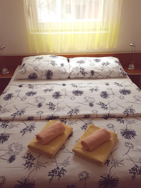 Apartments Mirakul ロパール エクステリア 写真